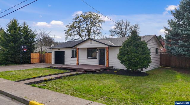 308 S 24th Av, Philomath, OR 97370