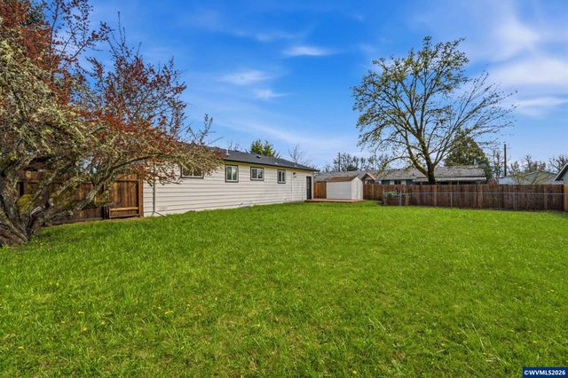 308 S 24th Av, Philomath, OR 97370