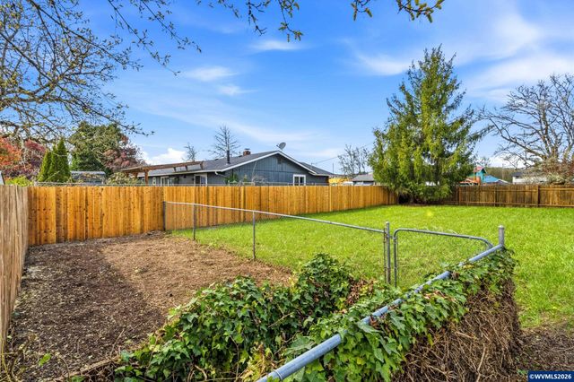 308 S 24th Av, Philomath, OR 97370