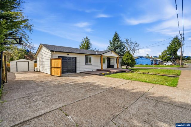 308 S 24th Av, Philomath, OR 97370