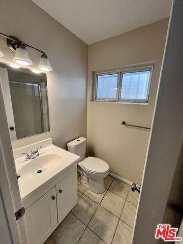 1132 S Oxford Avenue, Los Angeles, CA 90006