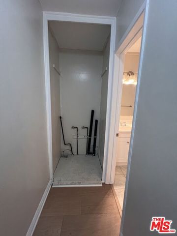 1132 S Oxford Avenue, Los Angeles, CA 90006