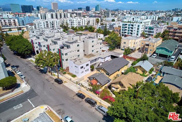 1132 S Oxford Avenue, Los Angeles, CA 90006