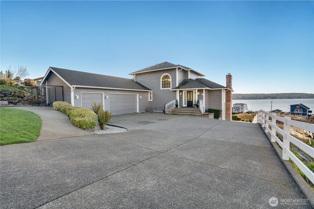 2611 Lemons Beach Road W, University Place, WA 98466