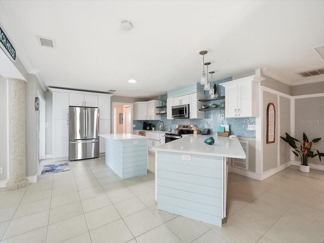 4087 GULF COAST DRIVE, Hernando Beach, FL 34607