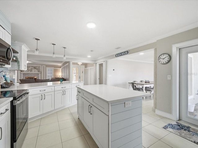 4087 GULF COAST DRIVE, Hernando Beach, FL 34607