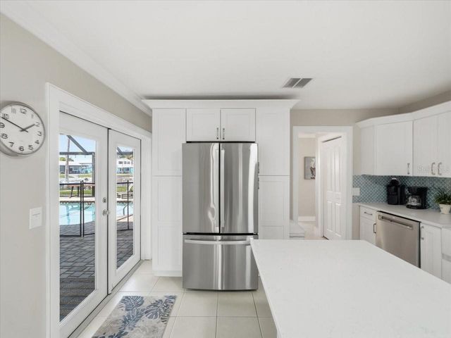 4087 GULF COAST DRIVE, Hernando Beach, FL 34607