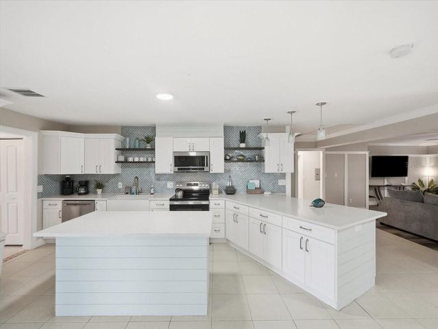 4087 GULF COAST DRIVE, Hernando Beach, FL 34607