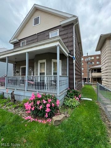 1025 Virginia Ave, Follansbee, WV 26037