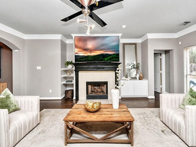 16522 Champions Cove Circle, Spring, TX 77379