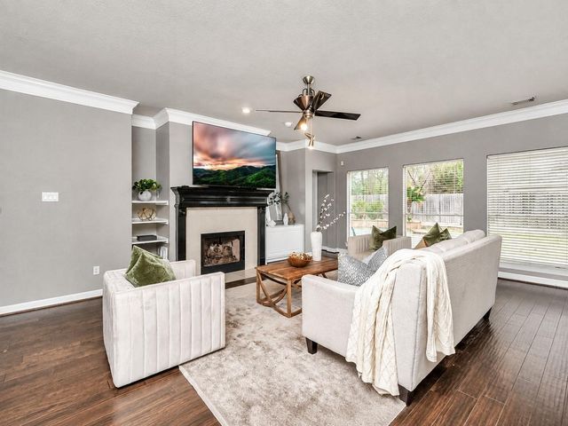 16522 Champions Cove Circle, Spring, TX 77379