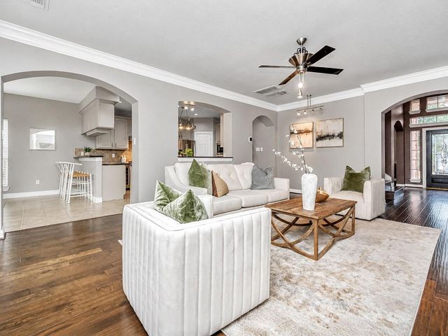 16522 Champions Cove Circle, Spring, TX 77379