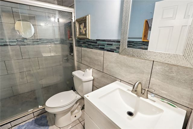 707 S 7th Street, Rogers, AR 72756