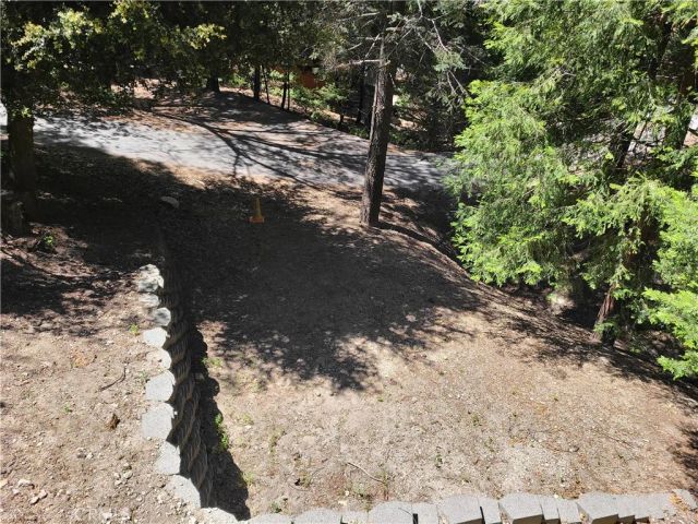 27457 Oakwood, Lake Arrowhead, CA 92352