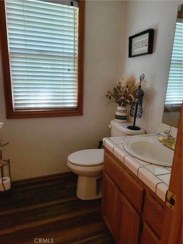 27457 Oakwood, Lake Arrowhead, CA 92352