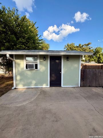 511 Torreon, San Antonio, TX 78207