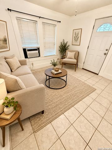 511 Torreon, San Antonio, TX 78207