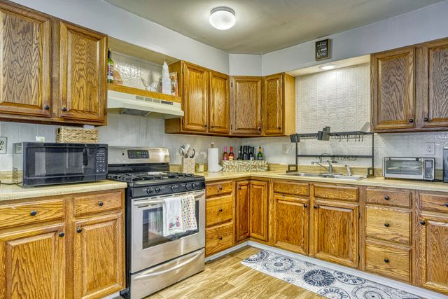 141 N John Street, Crown Point, IN 46307
