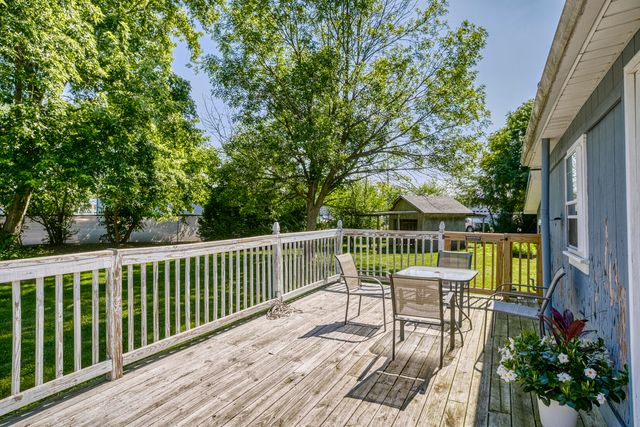 141 N John Street, Crown Point, IN 46307