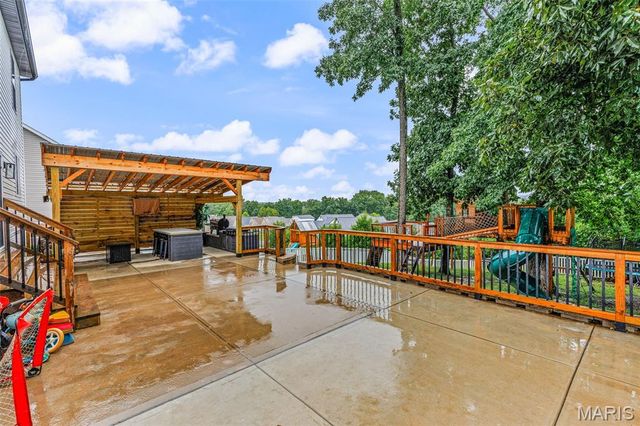 1409 Burrwyck Lane, Herculaneum, MO 63048