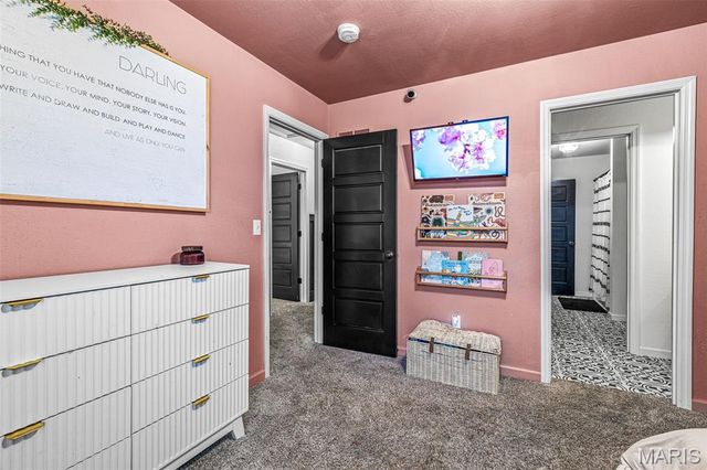 1409 Burrwyck Lane, Herculaneum, MO 63048
