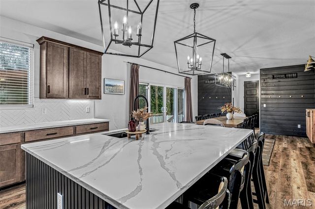 1409 Burrwyck Lane, Herculaneum, MO 63048