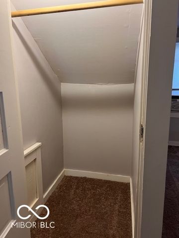 609 Woodruff Place Middle Drive, Indianapolis, IN 46201