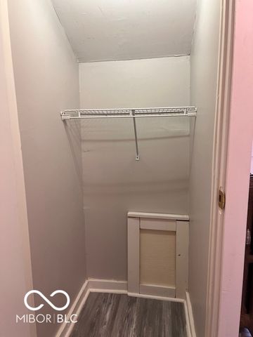 609 Woodruff Place Middle Drive, Indianapolis, IN 46201