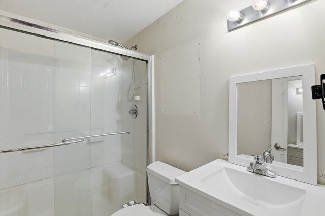 7724 Brookfield Drive, Fort Wayne, IN 46835