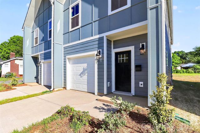 337 N Hoskins Road, Charlotte, NC 28216