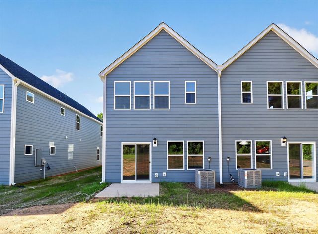 337 N Hoskins Road, Charlotte, NC 28216