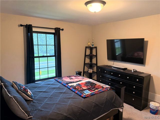 3802 Howard Road, Hamburg, NY 14075