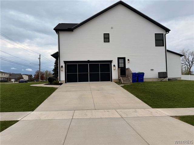 3802 Howard Road, Hamburg, NY 14075