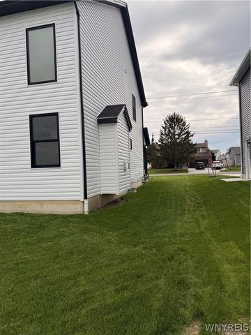 3802 Howard Road, Hamburg, NY 14075