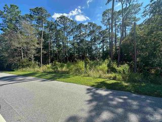 3857 Paradise Bay, Gulf Breeze, FL 32563