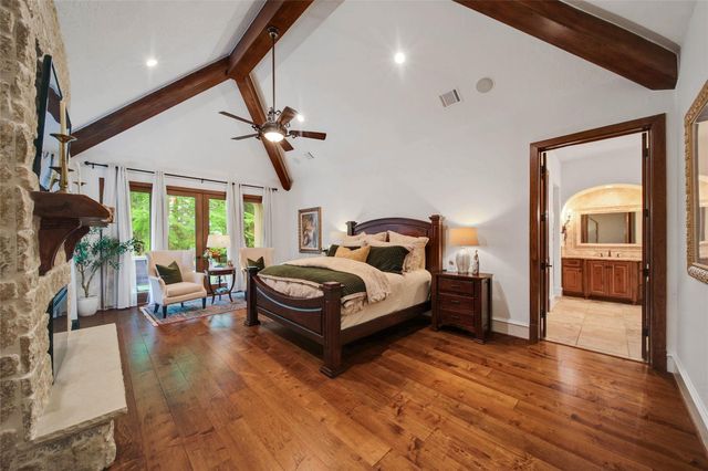 79 N Gary Glen Circle, The Woodlands, TX 77382