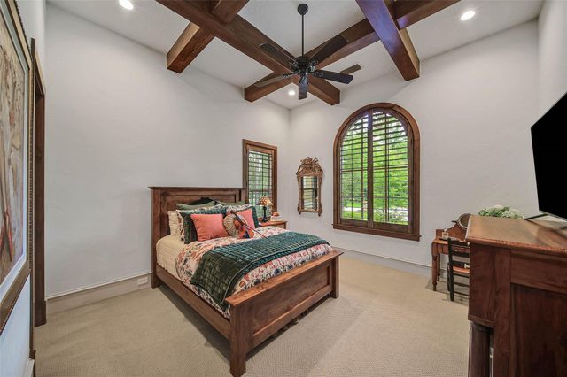 79 N Gary Glen Circle, The Woodlands, TX 77382