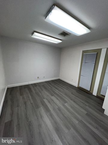 10134-C COLVIN RUN RD #C, Great Falls, VA 22066