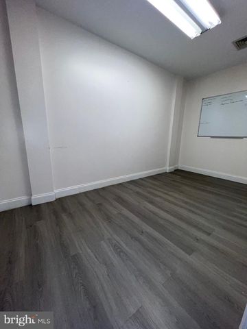 10134-C COLVIN RUN RD #C, Great Falls, VA 22066