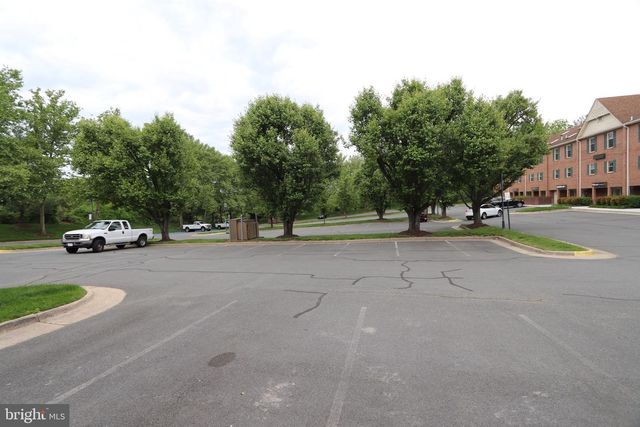 10134-C COLVIN RUN RD #C, Great Falls, VA 22066