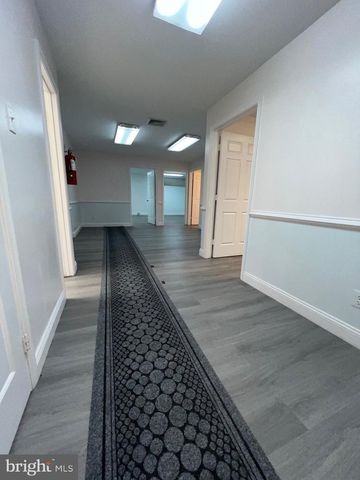 10134-C COLVIN RUN RD #C, Great Falls, VA 22066