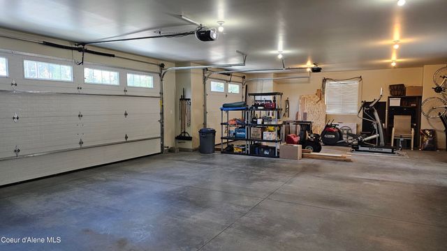 432 Pintail Dr, Bonners Ferry, ID 83805