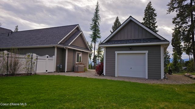 432 Pintail Dr, Bonners Ferry, ID 83805