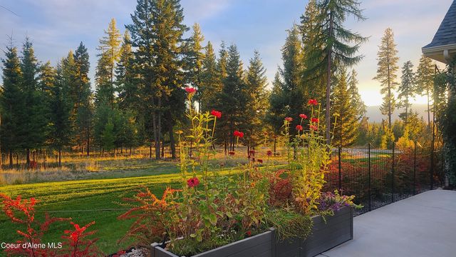 432 Pintail Dr, Bonners Ferry, ID 83805