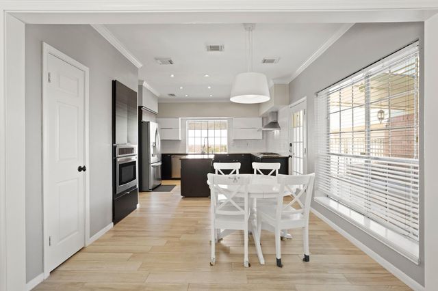 17710 Noble Oak Court, Houston, TX 77095