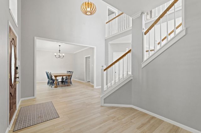 17710 Noble Oak Court, Houston, TX 77095