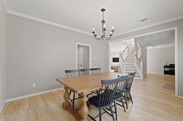 17710 Noble Oak Court, Houston, TX 77095