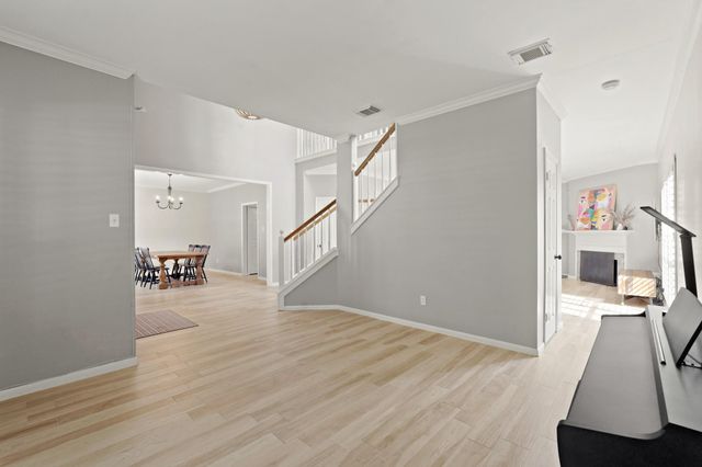 17710 Noble Oak Court, Houston, TX 77095