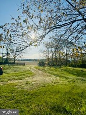 4789 SHEPHERDSTOWN PIKE, Shenandoah Junction, WV 25442