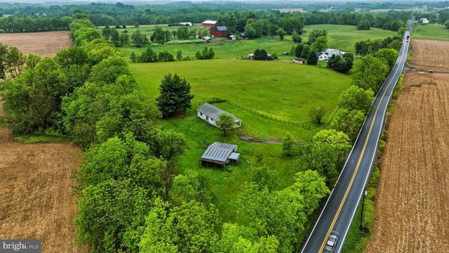 4789 SHEPHERDSTOWN PIKE, Shenandoah Junction, WV 25442
